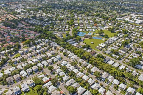 Casa en venta en Margate, Florida, 4 dormitorios, 136.01 m2 № 2085155 - foto 17