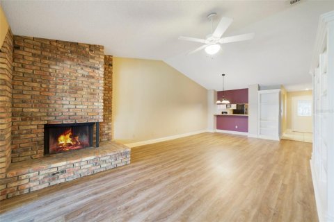 Condo in Altamonte Springs, Florida, 3 bedrooms  № 1509771 - photo 10