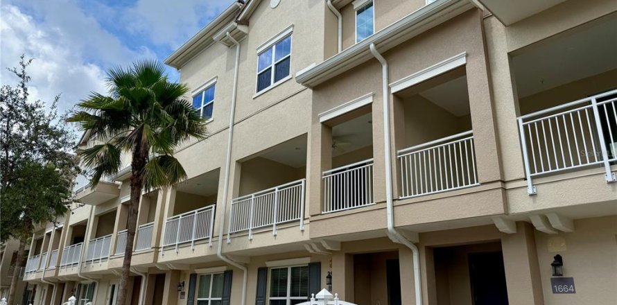 Adosado en Lake Mary, Florida 3 dormitorios, 203.18 m2 № 1815966