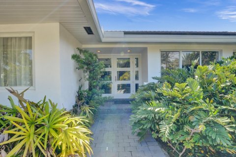 Casa en alquiler en Hollywood, Florida, 4 dormitorios, 269.04 m2 № 959219 - foto 1