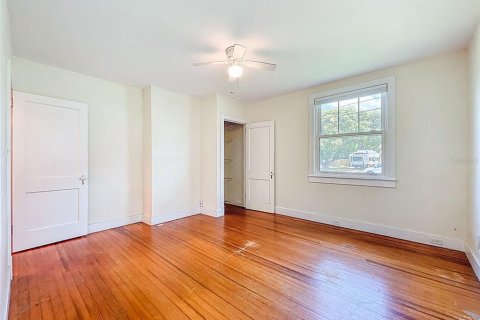 House in Dunedin, Florida 2 bedrooms, 99.59 sq.m. № 1919139 - photo 19