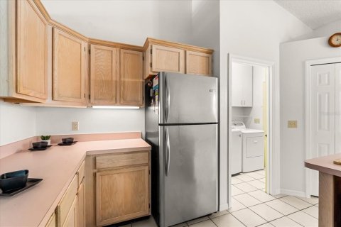 House in Sanford, Florida 3 bedrooms, 142.23 sq.m. № 1640181 - photo 10