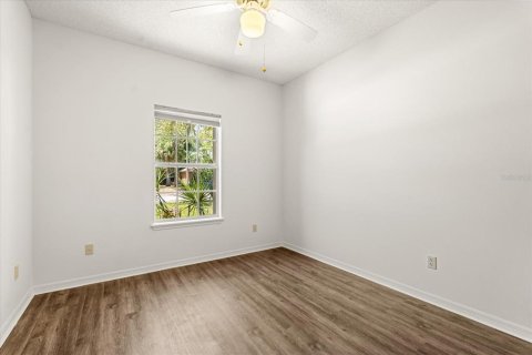 House in Sanford, Florida 3 bedrooms, 142.23 sq.m. № 1640181 - photo 13