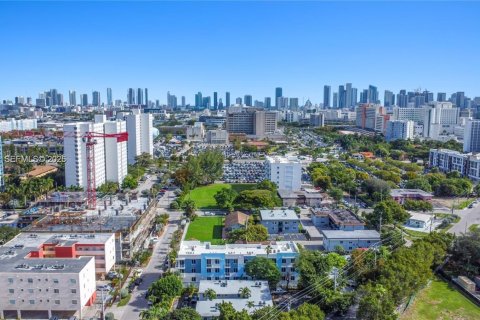 Apartment in Miami, Florida 1 bedroom, 38.09 sq.m. № 2043085 - photo 14