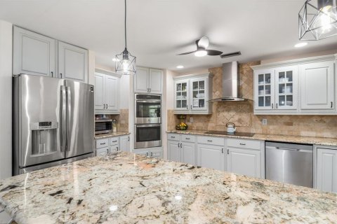 House in Rotonda, Florida 3 bedrooms, 206.06 sq.m. № 1803796 - photo 30