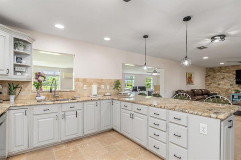 House in Rotonda, Florida 3 bedrooms, 206.06 sq.m. № 1803796 - photo 5