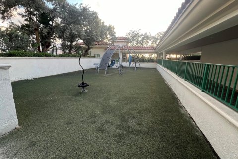 Condominio en venta en Aventura, Florida, 1 dormitorio, 83.61 m2 № 1981672 - foto 14