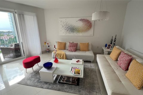 Condominio en venta en Aventura, Florida, 1 dormitorio, 83.61 m2 № 1981672 - foto 6