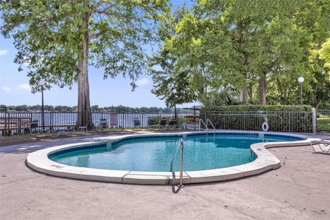 Condominio en venta en Winter Park, Florida, 2 dormitorios, 132.66 m2 № 2100849 - foto 30