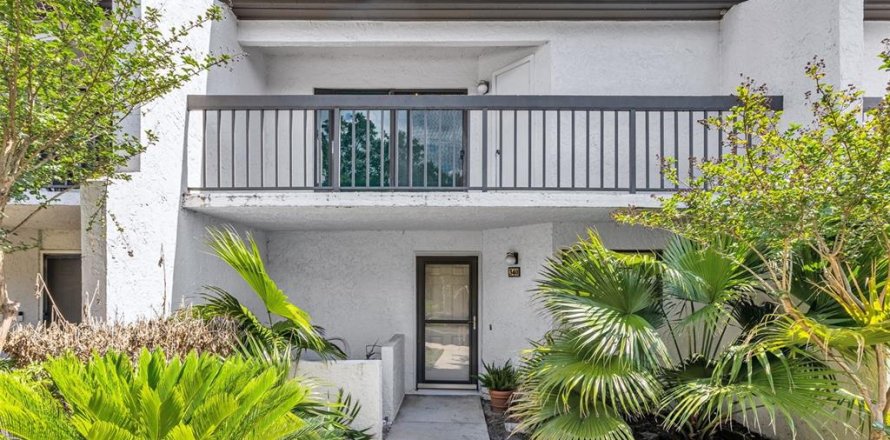 Condominio en Winter Park, Florida, 2 dormitorios № 2100849