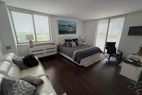Купить кондоминиум в Майами, Флорида 5 комнат, 223.24м2, № 2146817 - фото 16