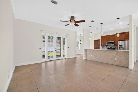 Casa en venta en Land O' Lakes, Florida, 4 dormitorios, 223.62 m2 № 2151659 - foto 16