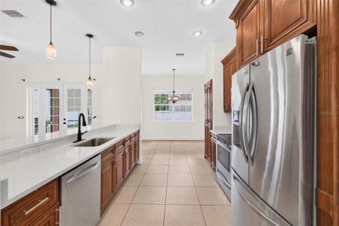 Casa en venta en Land O' Lakes, Florida, 4 dormitorios, 223.62 m2 № 2151659 - foto 12