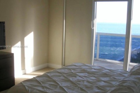 Copropriété à vendre à Hallandale Beach, Floride: 2 chambres, 161 m2 № 2000771 - photo 17