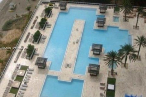 Copropriété à vendre à Hallandale Beach, Floride: 2 chambres, 161 m2 № 2000771 - photo 4