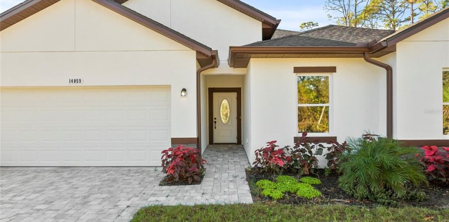 Casa en Port Charlotte, Florida 3 dormitorios, 165.37 m2 № 1535010