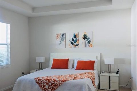 Villa ou maison à louer à Kissimmee, Floride: 5 chambres, 276.57 m2 № 1724865 - photo 11