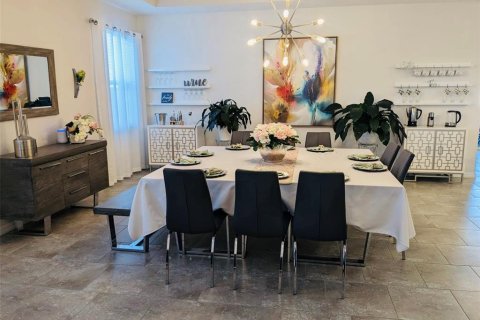 Villa ou maison à louer à Kissimmee, Floride: 5 chambres, 276.57 m2 № 1724865 - photo 5