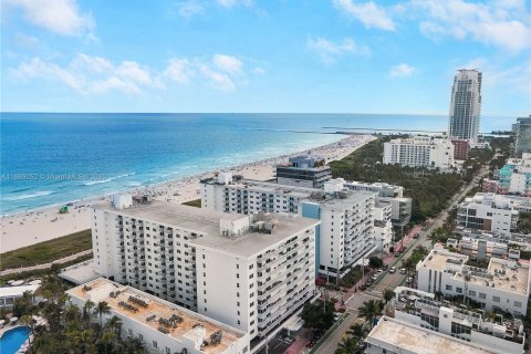 Condominio en venta en Miami Beach, Florida, 1 dormitorio, 61.22 m2 № 1453469 - foto 29