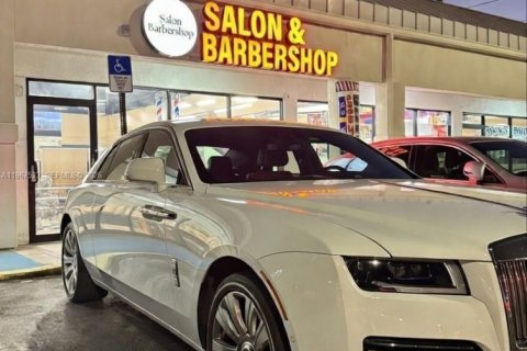 Immobilier commercial à vendre à Aventura, Floride № 2028704 - photo 5