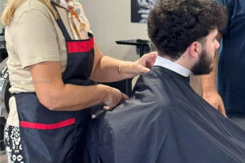 Immobilier commercial à vendre à Aventura, Floride № 2028704 - photo 16