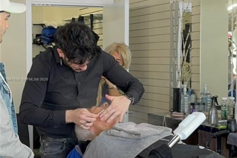 Immobilier commercial à vendre à Aventura, Floride № 2028704 - photo 15