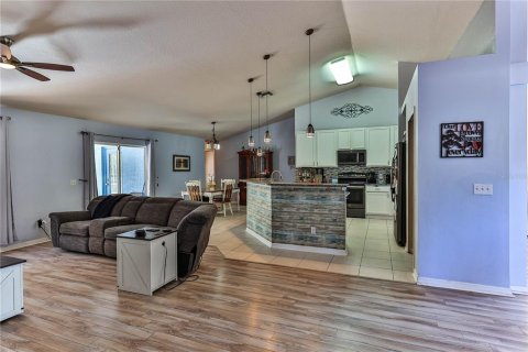 Villa ou maison à vendre à Homosassa, Floride: 5 chambres, 254.09 m2 № 1579245 - photo 7