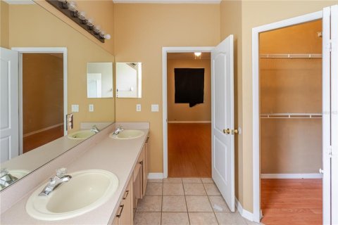 Villa ou maison à louer à Orlando, Floride: 4 chambres, 171.4 m2 № 2414949 - photo 13