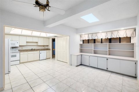 Copropriété à vendre à Tampa, Floride: 2 chambres, 160.72 m2 № 2348025 - photo 12