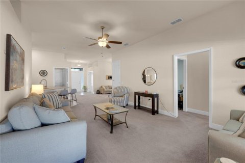 Casa en venta en Haines City, Florida, 4 dormitorios, 184.88 m2 № 2430479 - foto 10