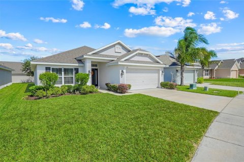 Casa en venta en Haines City, Florida, 4 dormitorios, 184.88 m2 № 2430479 - foto 2