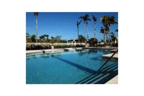 Copropriété à louer à Coconut Creek, Floride: 1 chambre, 57.6 m2 № 2406115 - photo 17