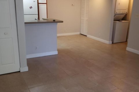 Copropriété à louer à Coconut Creek, Floride: 1 chambre, 57.6 m2 № 2406115 - photo 3