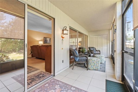 Condo in Sarasota, Florida, 2 bedrooms  № 1725747 - photo 18