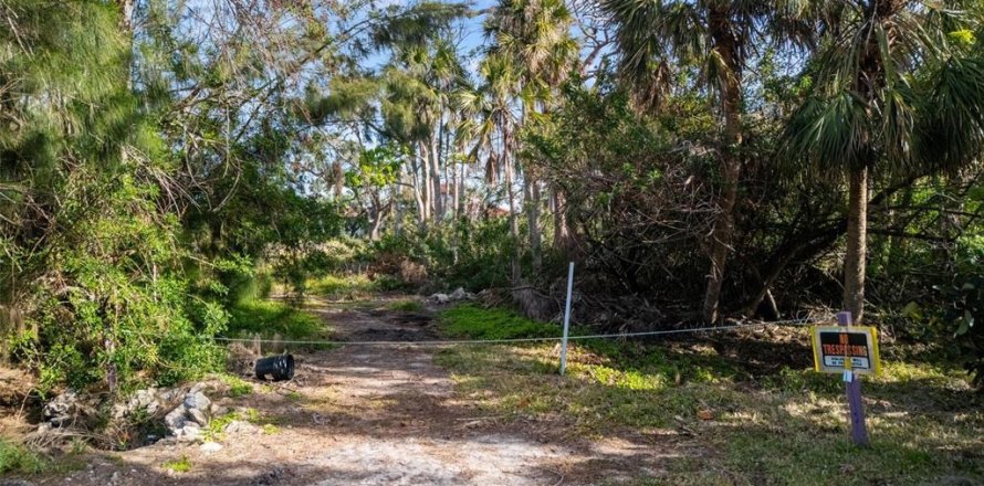 Land in Venice, Florida № 1540504