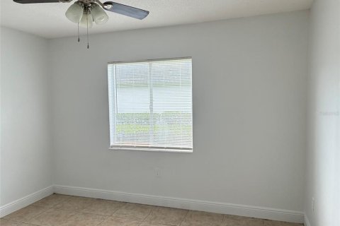 Condo in Orlando, Florida, 3 bedrooms  № 2209913 - photo 20