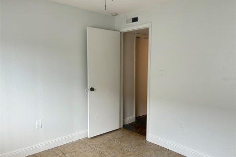 Condo in Orlando, Florida, 3 bedrooms  № 2209913 - photo 21