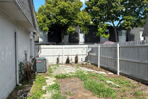 Condo in Orlando, Florida, 3 bedrooms  № 2209913 - photo 26