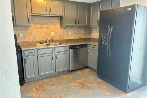 Condo in Orlando, Florida, 3 bedrooms  № 2209913 - photo 5