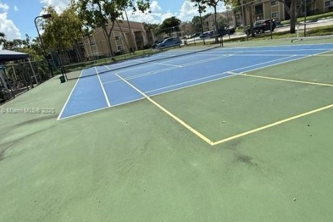 Copropriété à louer à Pembroke Pines, Floride: 2 chambres, 94.39 m2 № 1931827 - photo 28