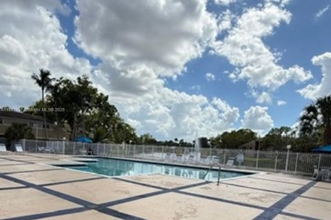 Copropriété à louer à Pembroke Pines, Floride: 2 chambres, 94.39 m2 № 1931827 - photo 26