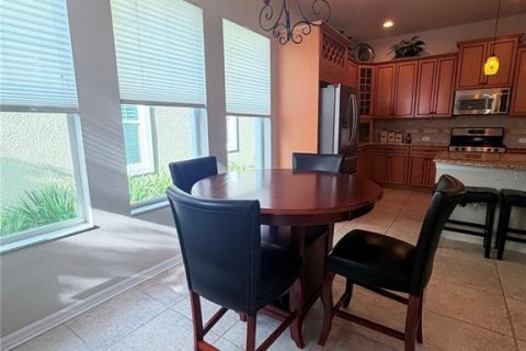 Villa ou maison à louer à Fish Hawk, Floride: 4 chambres, 274.25 m2 № 2401174 - photo 7