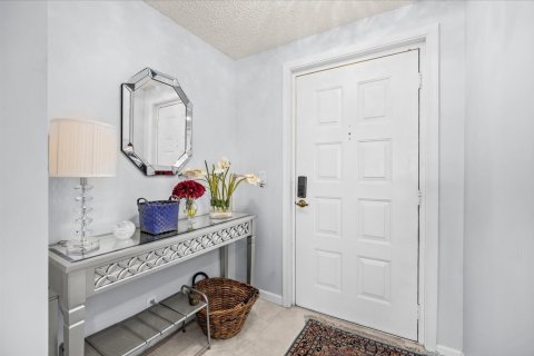 Condo in Port St. Lucie, Florida, 2 bedrooms № 2172391 - photo 6
