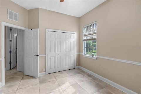 House in Windermere, Florida 5 bedrooms, 311.97 sq.m. № 2112533 - photo 23