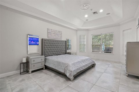 House in Windermere, Florida 5 bedrooms, 311.97 sq.m. № 2112533 - photo 13