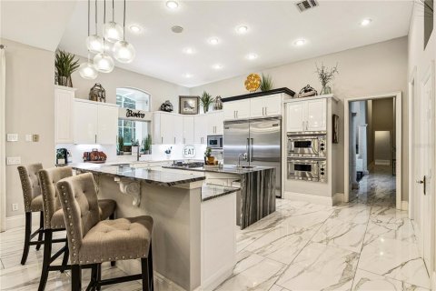 House in Longwood, Florida 5 bedrooms, 603.59 sq.m. № 2320854 - photo 19