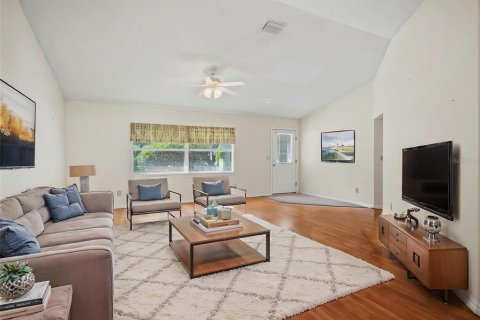 Villa ou maison à vendre à Spring Hill, Floride: 3 chambres, 138.05 m2 № 2429283 - photo 8