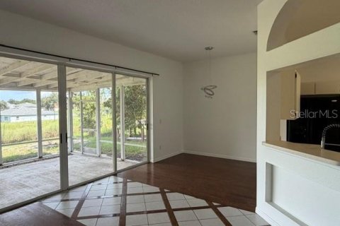 Villa ou maison à vendre à Orlando, Floride: 3 chambres, 143.44 m2 № 2291551 - photo 4