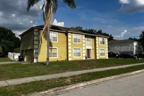 Casa en Apopka, Florida 5 dormitorios, 271.74 m2 № 2238099