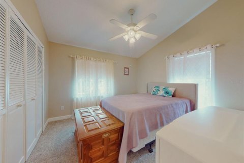 House in DeLand, Florida 2 bedrooms, 122.72 sq.m. № 2296781 - photo 20